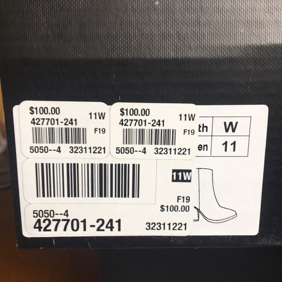 Sz 11 black booties, new in box - Picture 4 of 5